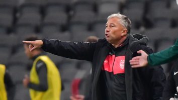 Echipele româneşti CFR Cluj şi FCSB se califică în grupele Conference League