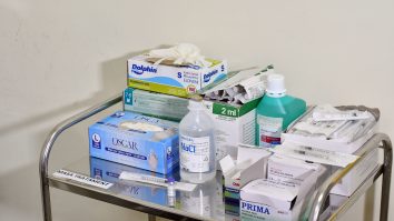 Bolnavii de HIV nu vor mai avea tratament. UNOPA solicită Guvernului României să ia măsuri urgente