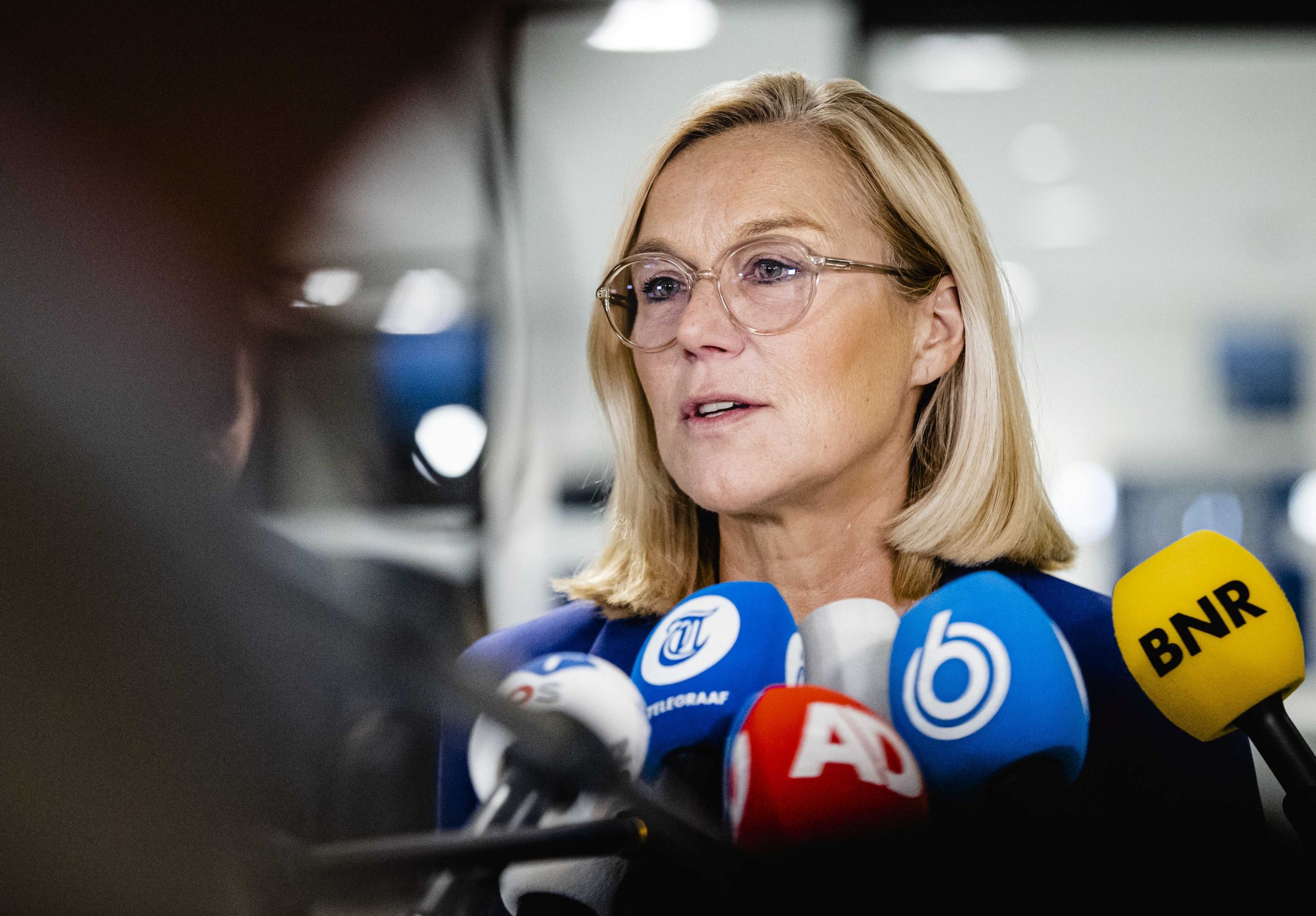 Singurul oficial guvernamental din Vest care a demisionat după haosul evacuării din Afganistan. (UPDATE) A demisionat și ministrul Apărării