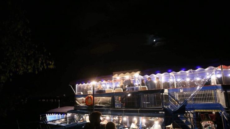 „Jazz on the Boat”, o plimbare muzicală cu barca ce străbate lacul Herăstrău, pe acorduri Jazzy