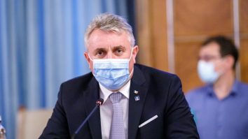 lucian bode in sedinta de guvern.