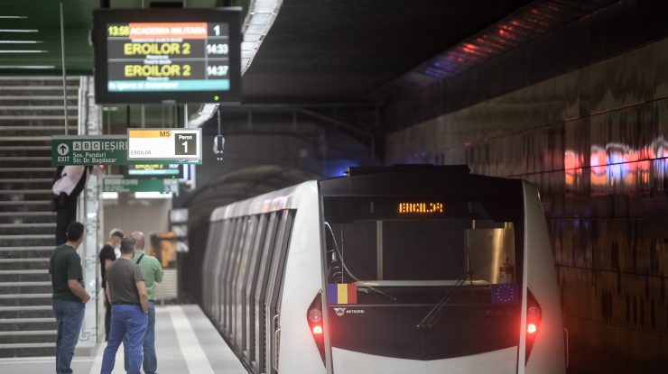 Defecțiune tehnică la stația de metrou Piața Romană. Circulația a fost reluată