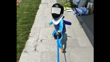 Facebook și Ray-Ban lansează ochelarii inteligenți