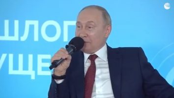Putin, corectat de un elev după ce a greșit numele unui război. Cum a reacționat președintele Rusiei