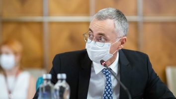 Stelian Ion în ședința de Guvern. Foto: gov.ro