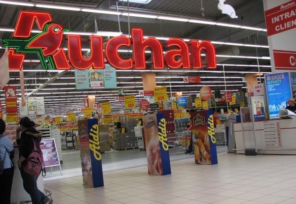 Auchan recheamă două sortimente de pâine după ce acestea au fost retrase din magazine.