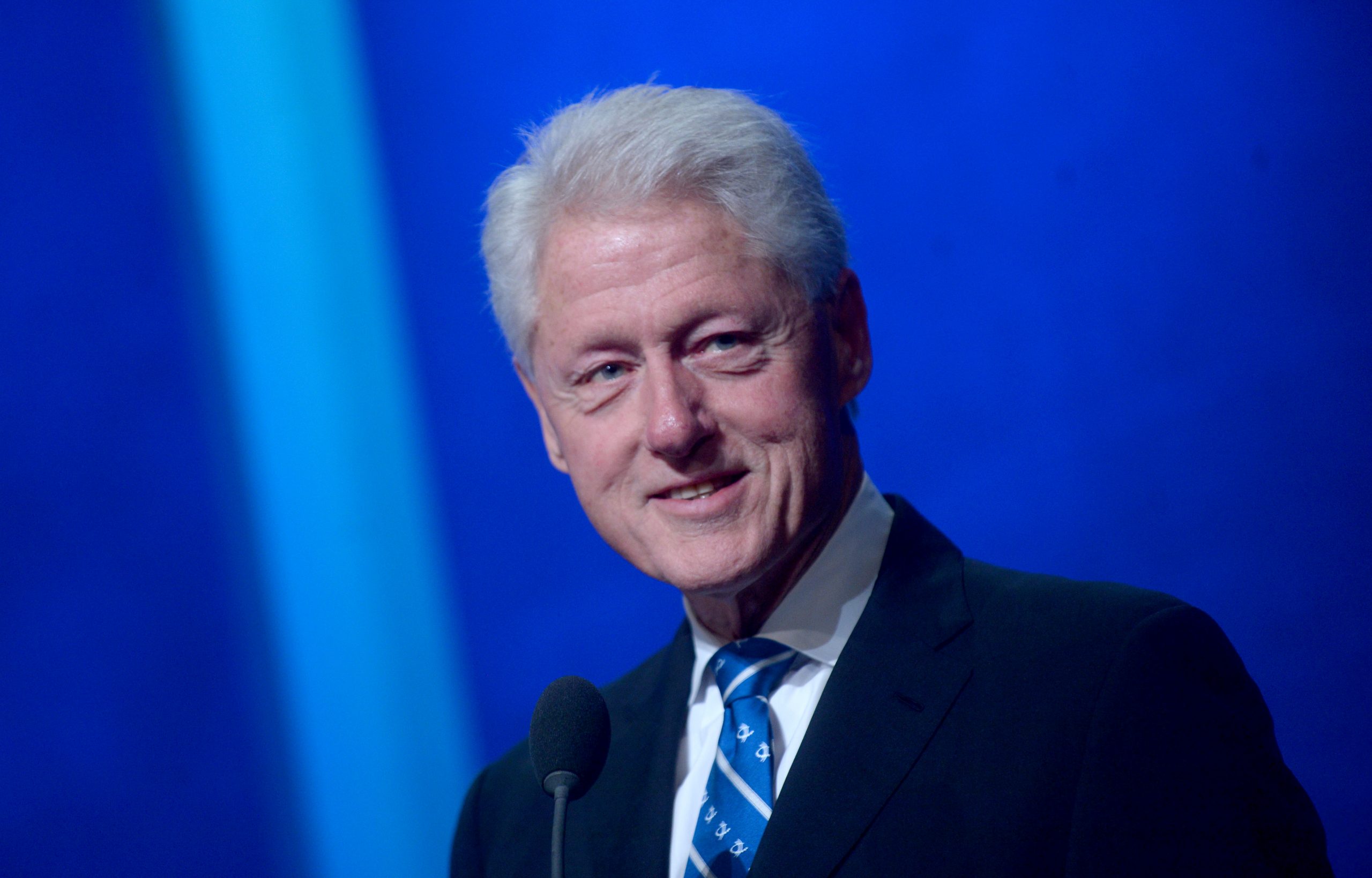 Bill Clinton a fost internat la Terapie Intensivă. Problema medicală nu are legătură cu Covid