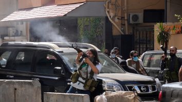 Confruntări militare în capitala Libanului, între militanţi Hezbollah şi serviciile de securitate