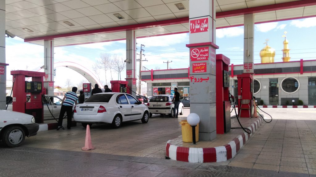 Rețeaua stațiilor de carburanți din Iran a fost blocată în urma unor atacuri cibernetice.