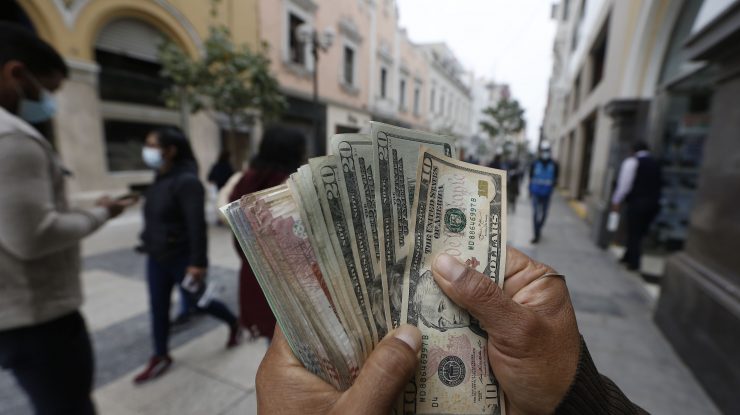 ANALIZĂ: Ce s-ar întâmpla cu Pământul dacă nu ar exista miliardari în lume?