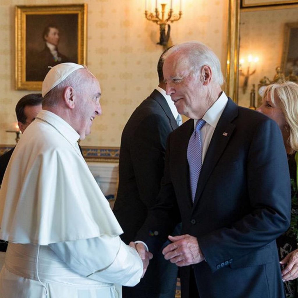 Papa Francisc și Joe Biden, președintele americii