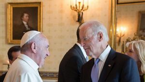 Papa Francisc și Joe Biden, președintele americii