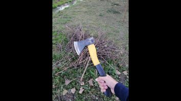 Zoltan Petrovich „și-a pregătit toporul” pentru ședința de Consiliu Local.