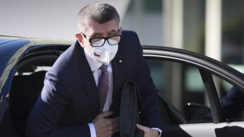 Alegeri în Cehia: Premierul miliardar Andrej Babis, învins de Opoziție. Comuniștii, înlăturați din Parlament după 73 de ani