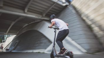 Vrei un scuter electric? Acestea sunt 3 dintre cele mai bune modele