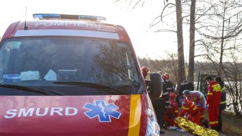 ambulanta smurd la un accident