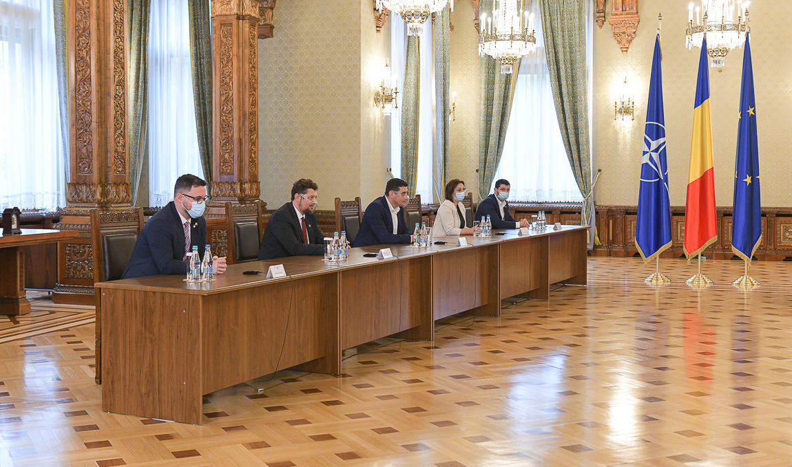 AUR i-a spus președintelui că vrea guvern de specialişti. Simion: Nu excludem suspendarea lui Iohannis