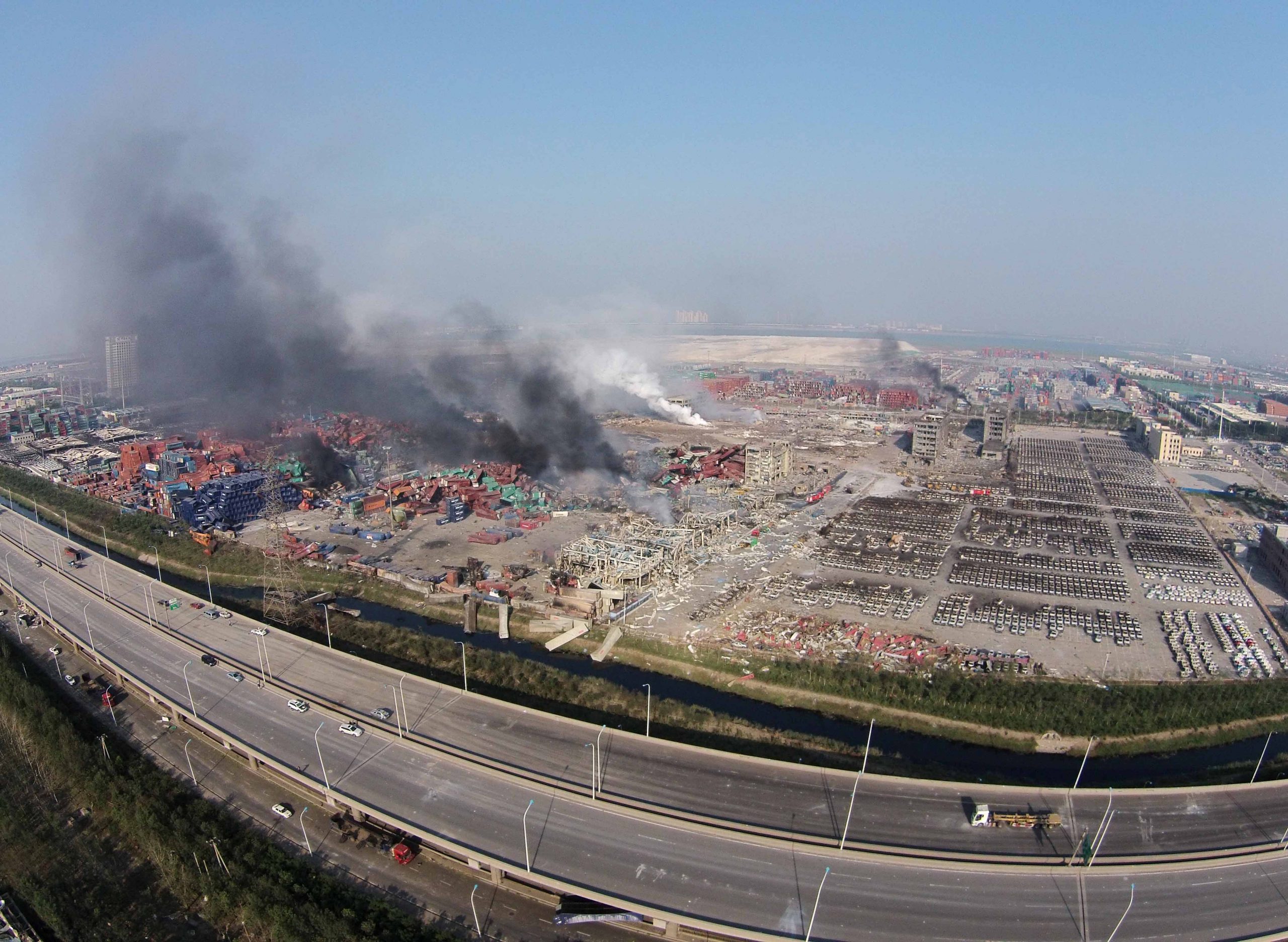 Explozie în laboratorul unei universități din China: Cel puţin doi oameni au murit şi mai mulţi au fost răniţi