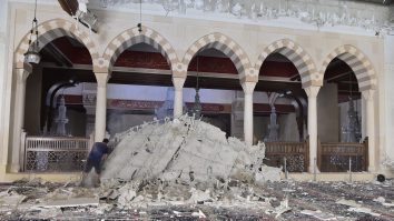 Reţeaua teroristă Stat Islamic revendică atentatul din Kunduz, în urma căruia cel puţin 55 de oameni au murit