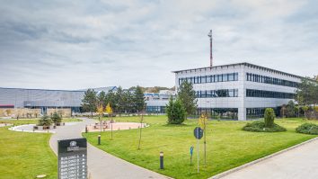 Producătorul de țigarete Philip Morris International mai investește 100 de milioane de dolari în fabrica din Otopeni, unde produce consumabile pentru IQOS