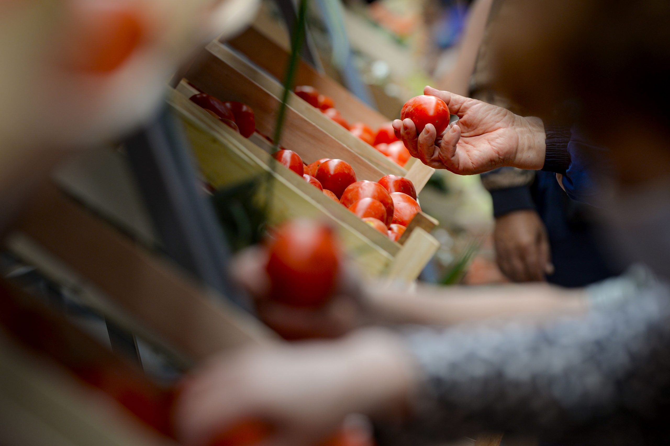 Legumele, mai scumpe decât carnea. Țara în care consumatorii se plâng că nu mai au bani să cumpere vegetale