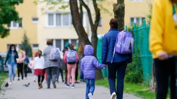 Testarea în școli rămâne o promisiune