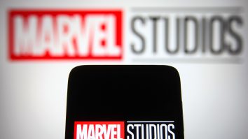 Rusia a interzis un film Marvel minorilor pe motiv că are un personaj gay. Este prezentat ca fiind căsătorit