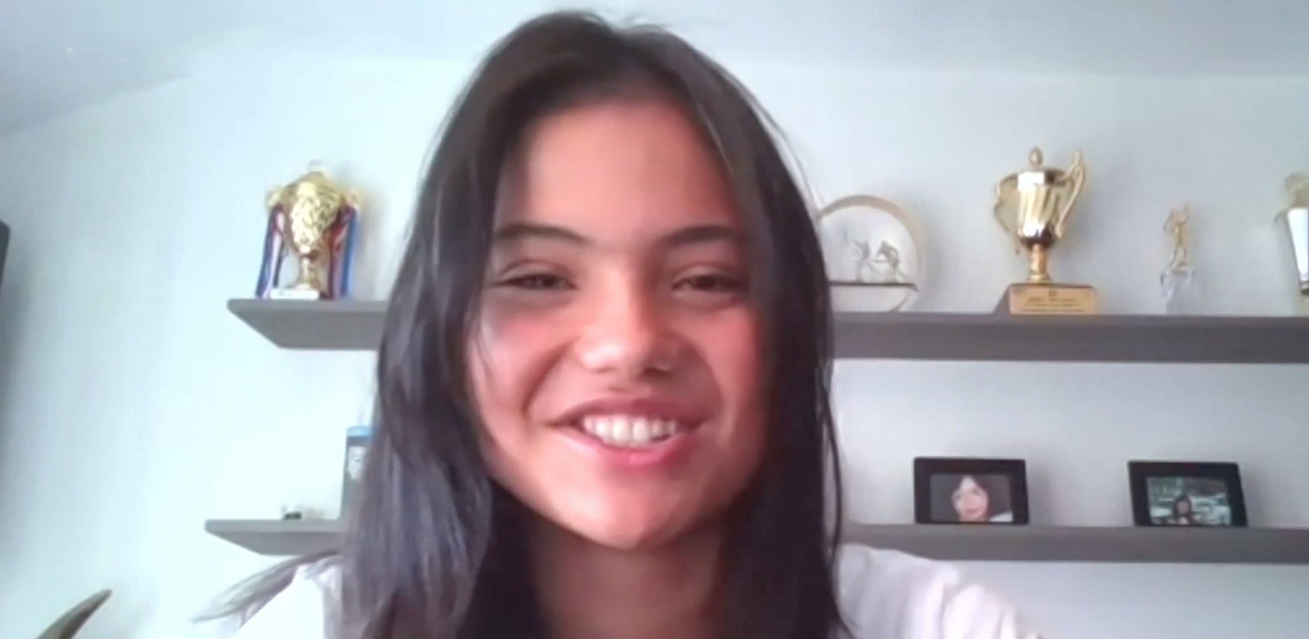VIDEO. Mesaj video în română al Emmei Răducanu transmis fanilor din țară