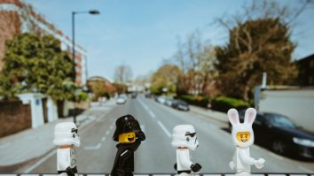 (P) 8 abilități importante pe care copiii le învață prin jocul cu LEGO