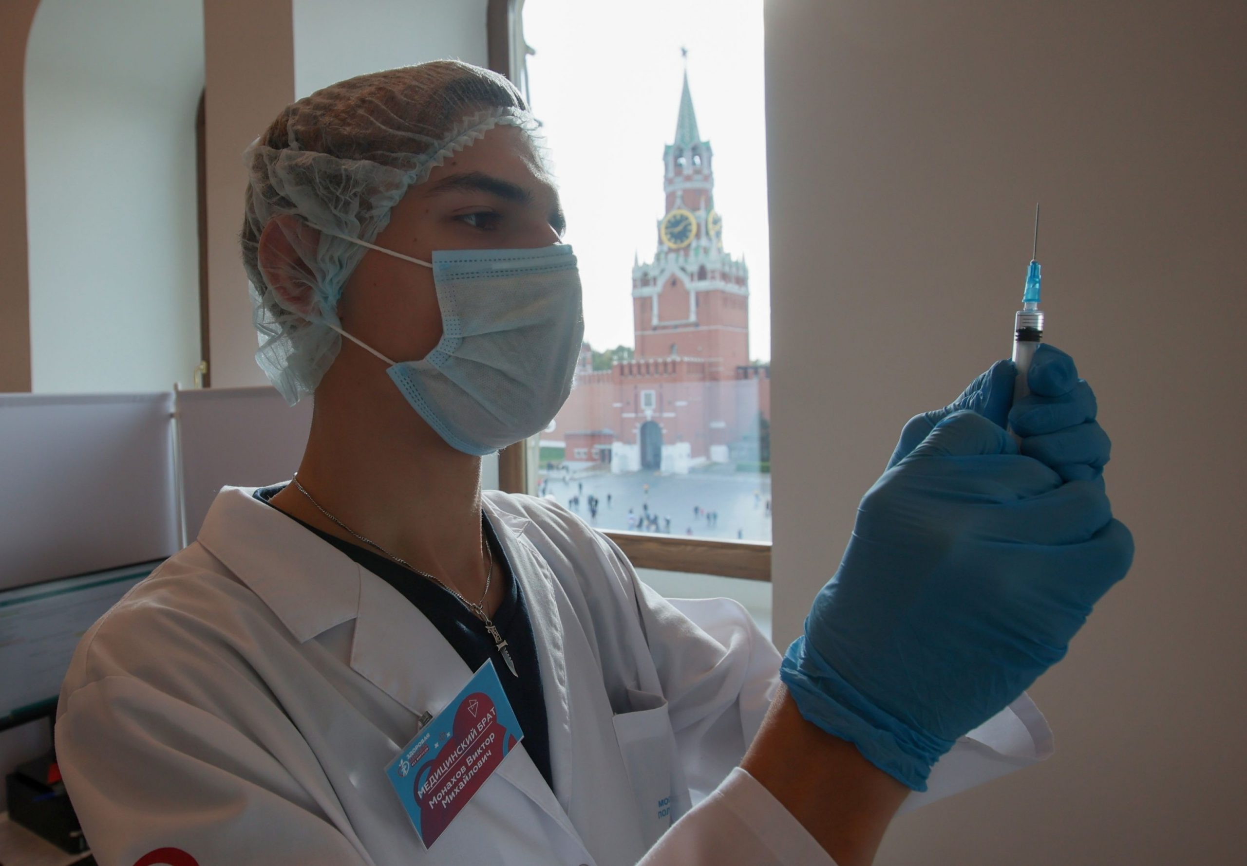 Record de decese COVID în Rusia. Kremlinul îi ceartă pe ruși: „Este cu adevărat iresponsabil să nu te vaccinezi”