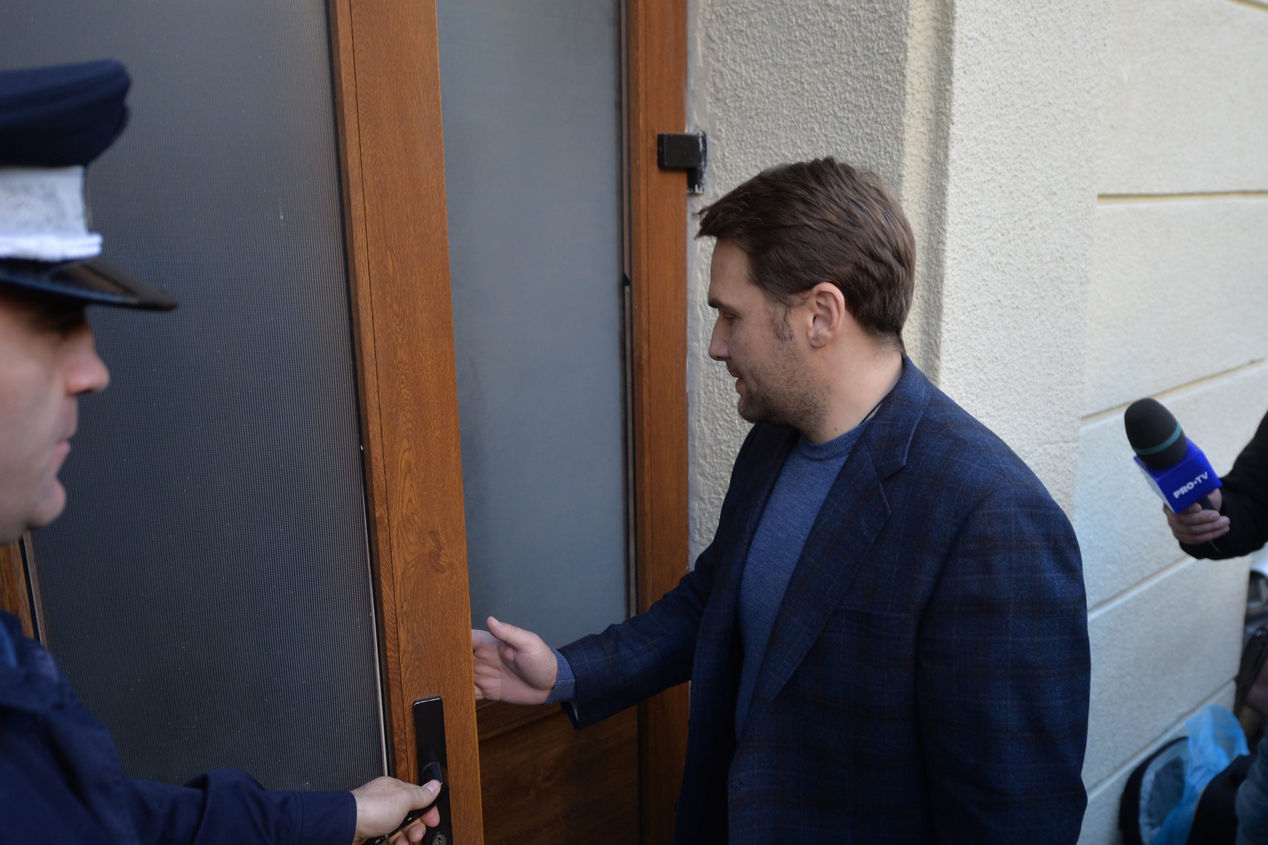 Fostul senator Dan Şova, condamnat la 4 ani de închisoare în dosarul CET Govora