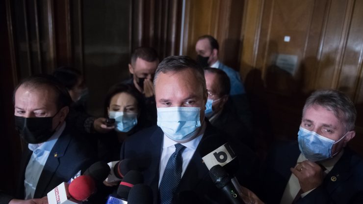 Ce au decis PSD, PNL şi UDMR după negocieri cu urlete la Parlament? Ciucă: „Nu mai sunt ministere în discuție, UDMR rămâne la guvernare”