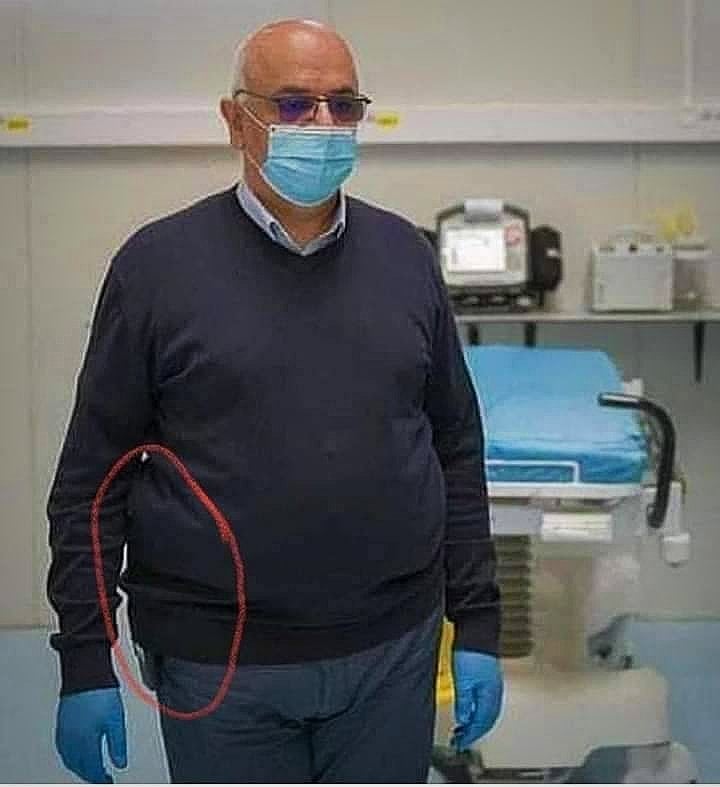 Prima reacție a lui Raed Arafat după apariția imaginilor virale în care pare că poartă armă