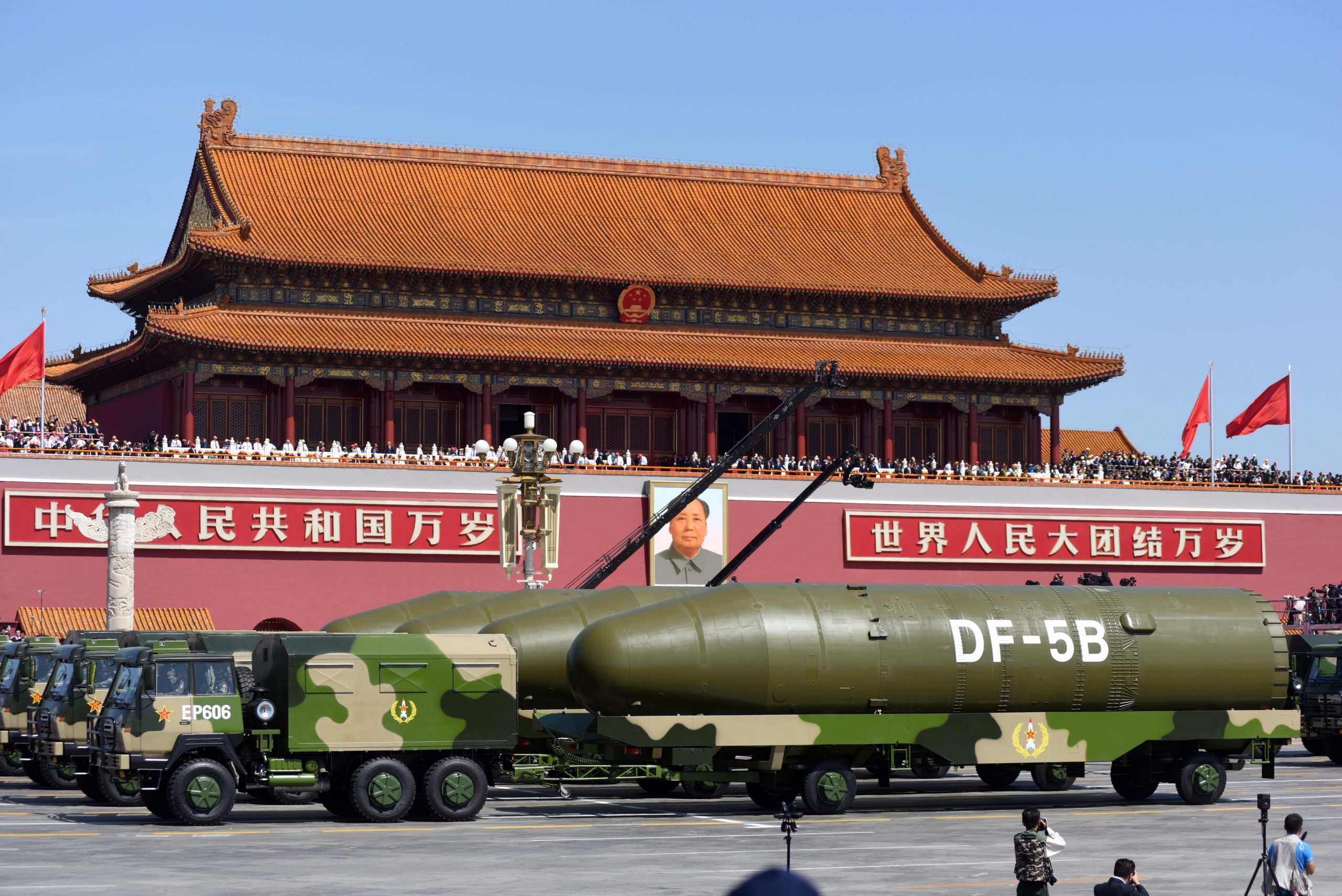 China intenționează să cvadrupleze stocul de arme nucleare, declară Pentagonul