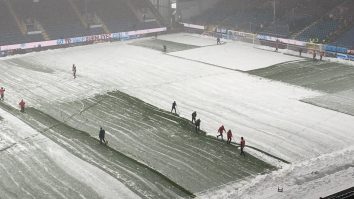 Meciul dintre Burnley – Tottenham este anulat din cauza ninsorii abundente