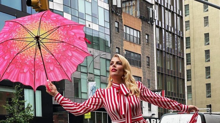 Daily Instagram Posts