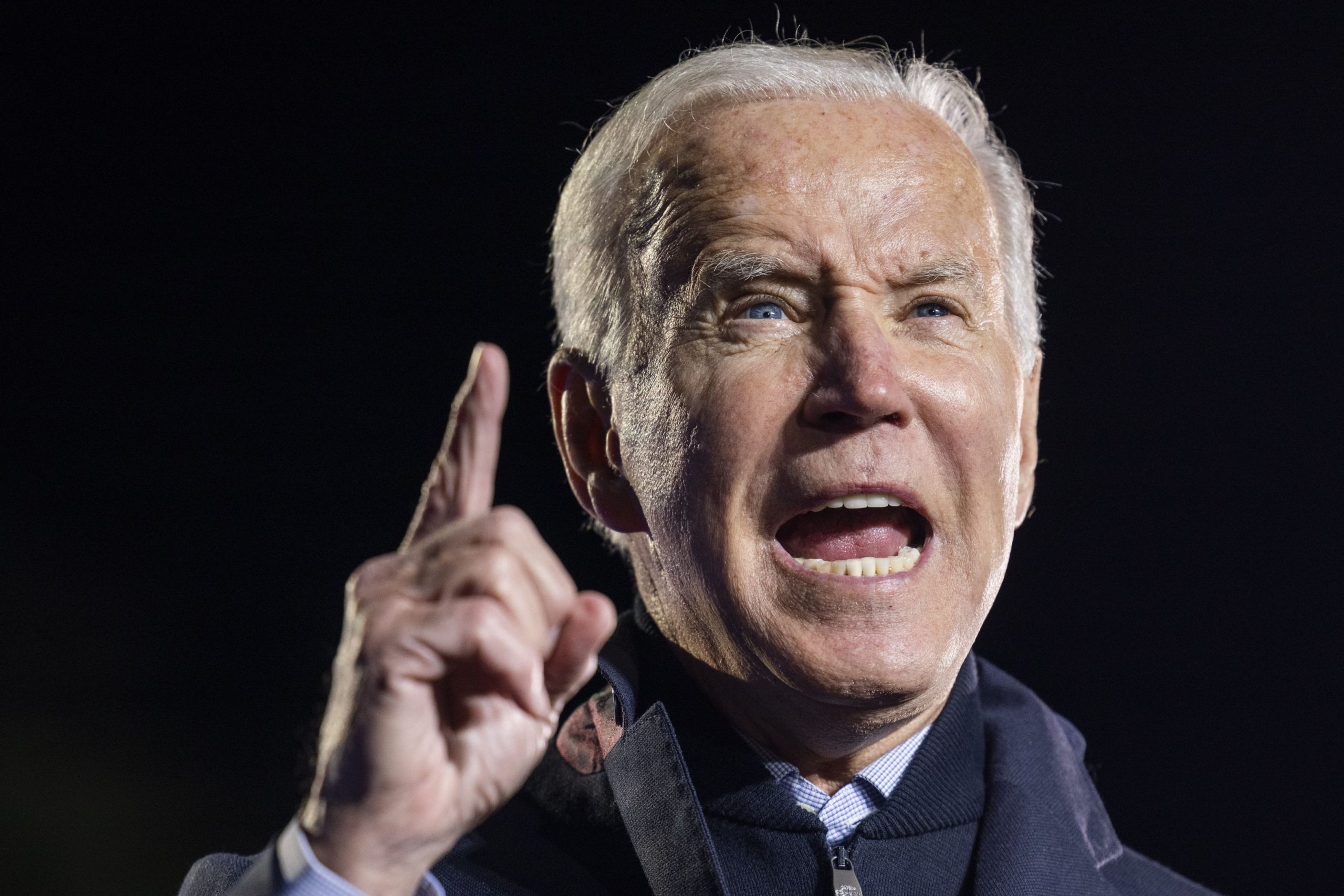 Joe Biden nu își asumă vina pentru înfrângerea politică din Virginia. Sondajele de opinie îl califică drept cel mai nepopular președinte al SUA