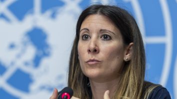 OMS avertizează țările care se confruntă cu un număr crescut de cazuri de COVID-19 să nu amâne reimpunerea restricțiilor