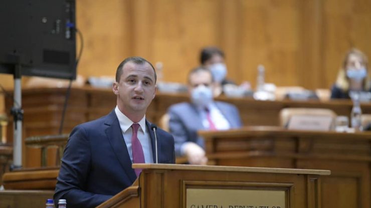 Alfred Simonis: PNL, USR şi UDMR nu mai pot forma o majoritate în Parlament