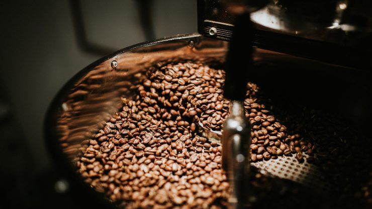 (P) Două beneficii uimitoare ale măcinării boabelor de cafea