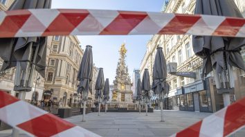 Prima țară din lume care impune lockdown pentru nevaccinați. Când intră în vigoare