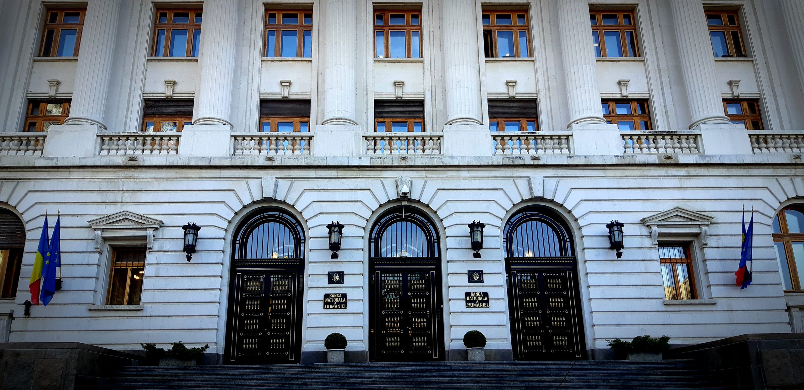 Cum arată noua bancnotă de 20 de lei prezentată vineri de BNR