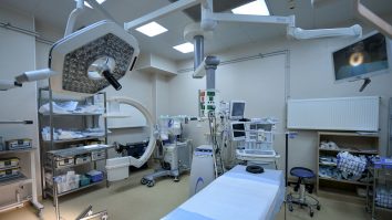 Un europarlementar a solicitat UE achiziționarea de tratamente de ultimă generație privind COVID