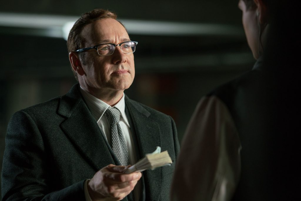 Kevin Spacey trebuie să plătească 31 de milioane de dolari unui studio, după acuzaţiile de abuzuri