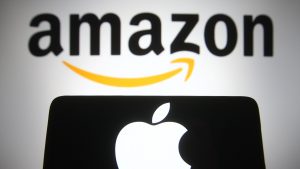 Amazon şi Apple au primit amenzi în valoare de 225 milioane de dolari în Italia