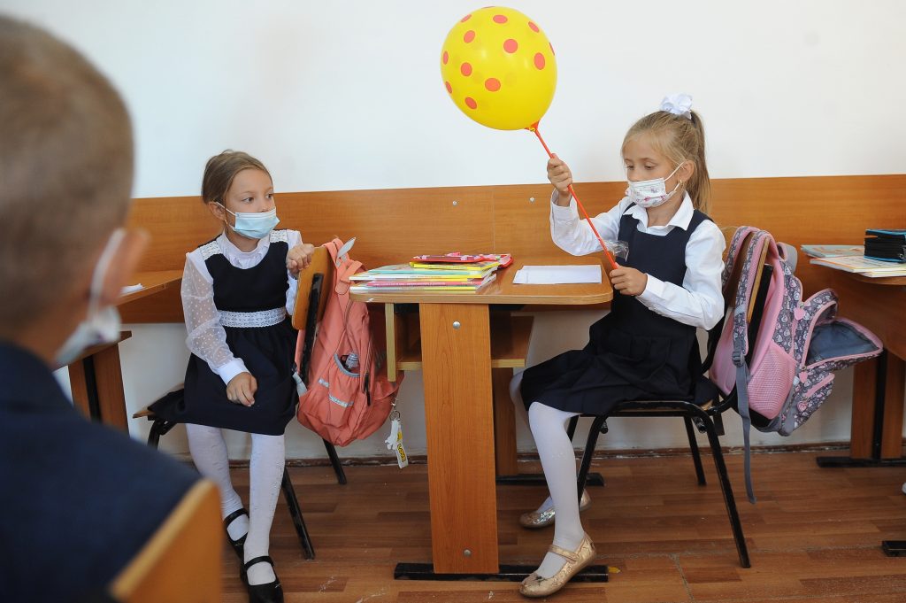 Sorin Cîmpeanu: Primele teste vor ajunge în şcoli pe 21 noiembrie