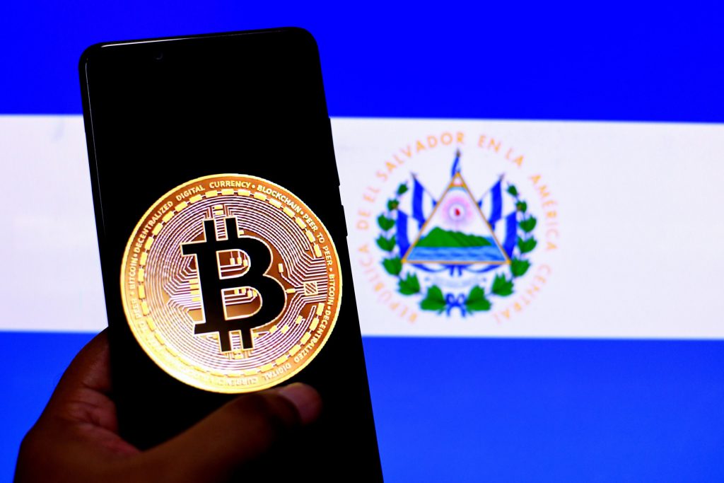 El Salvador vrea să construiască un oraş Bitcoin