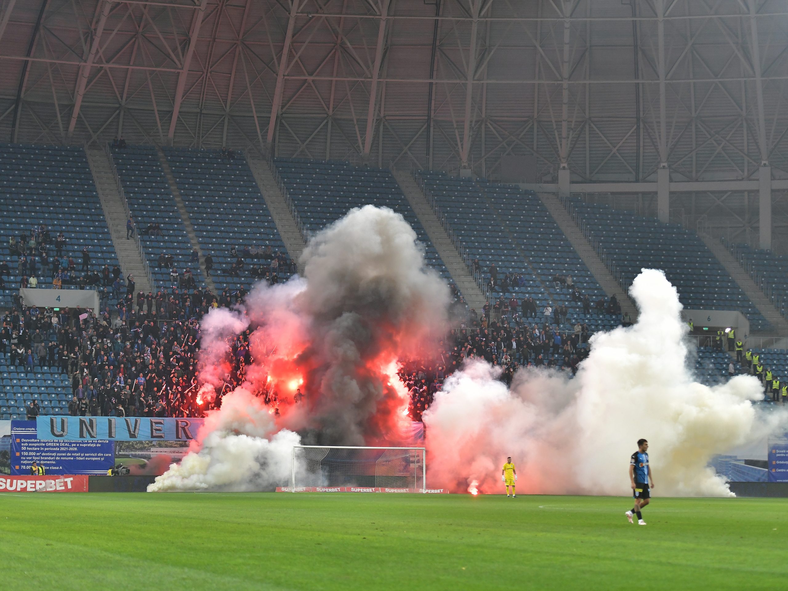 Modificări: Meciul Universitatea Craiova – FCSB se va juca cu spectatori în tribune