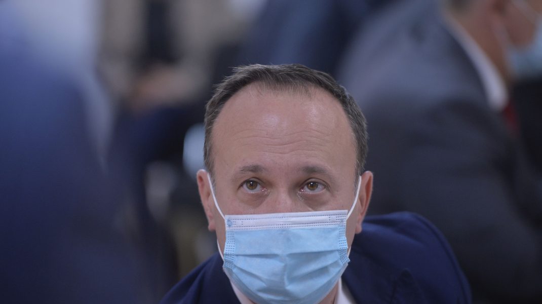 Ministrul Finanțelor asigură plata tuturor drepturilor salariale până la sfârșitul anului