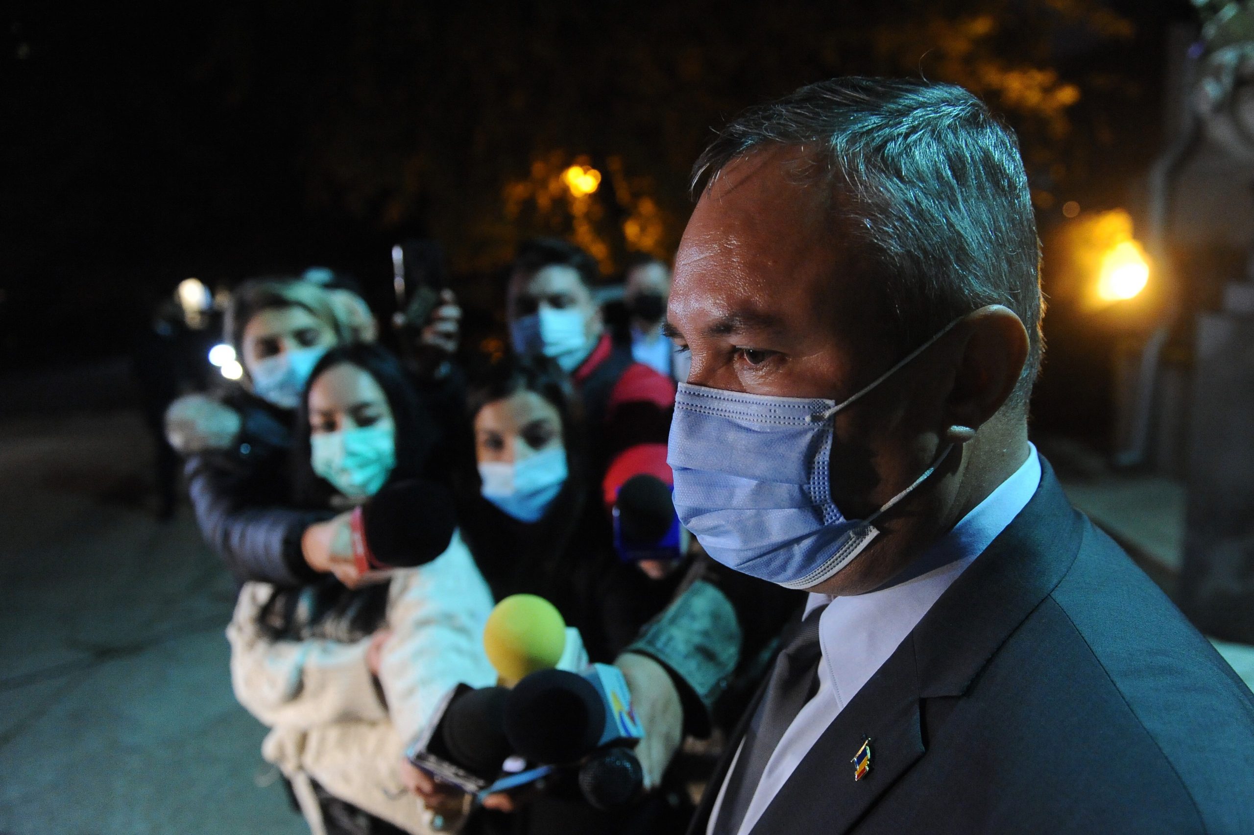 Nicolae Ciucă anunță că își depune mandatul: „Realitatea matematică e cea pe care o cunoaștem cu toții”